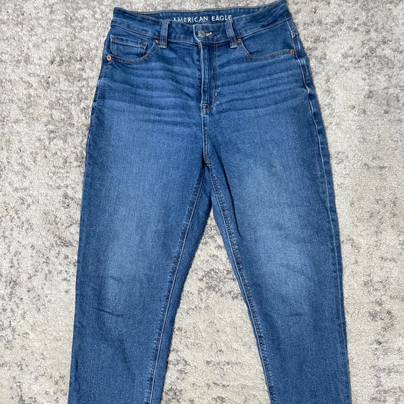 American Eagle Outfitters Denim - American eagle mom jeans, size 4